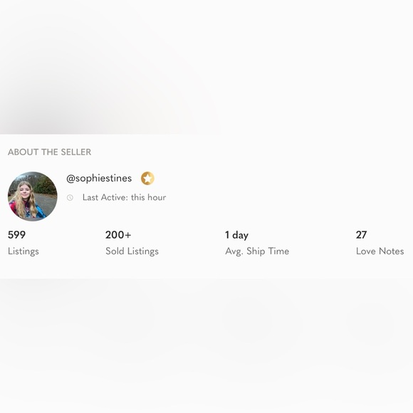 Antique Style Initial Ring - Picture 11 of 11